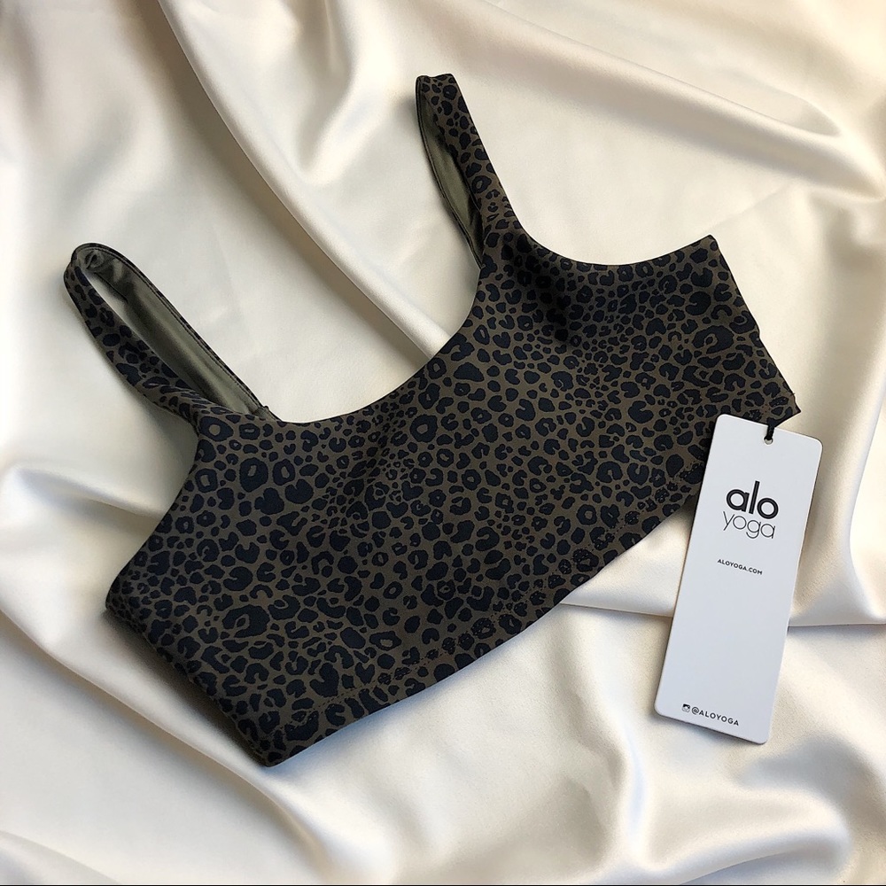 ALO - Vapor Leopard Bra - Picture 3 of 8